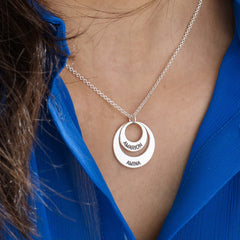 Personalized jewelry for mom - disc necklace